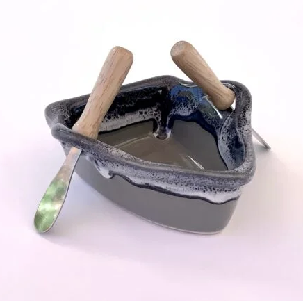 Boat Dip Pot -River Rock