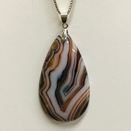 Brown and White Teardrop Cut Agate Necklace